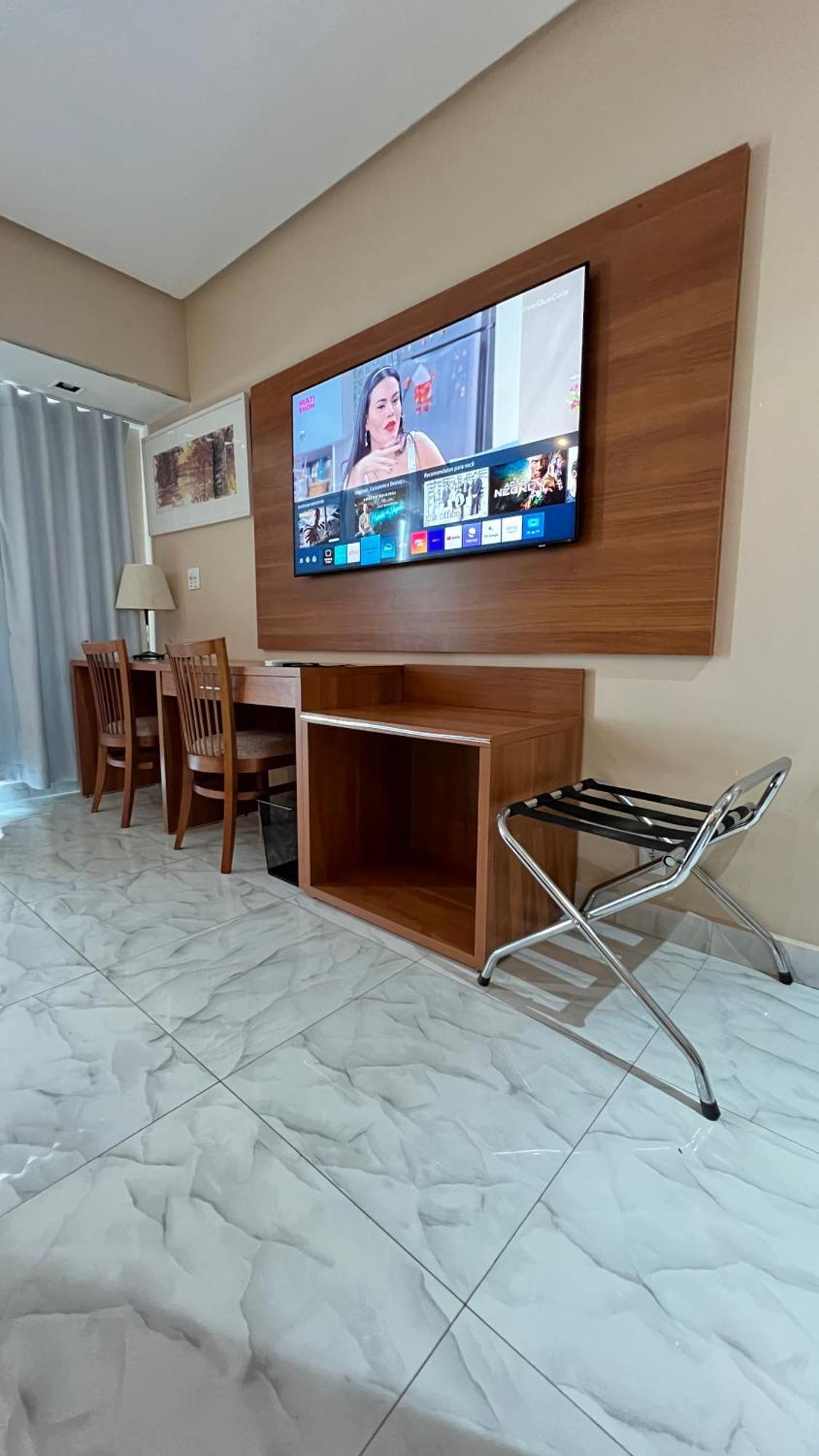 Flat No Condominio Do Edificio Tropical Executive E Residence Com Vista Para O Rio Manaus Kültér fotó