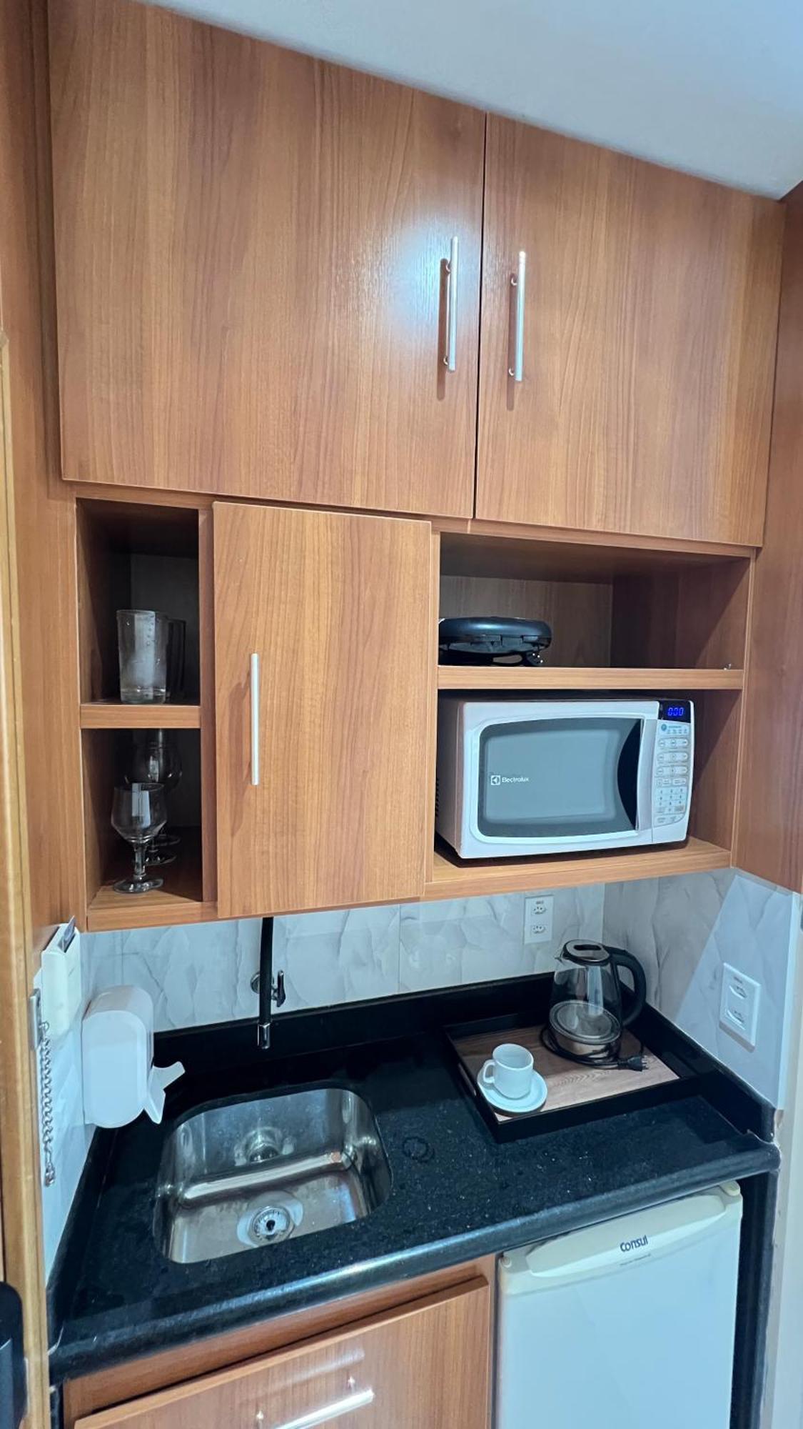 Flat No Condominio Do Edificio Tropical Executive E Residence Com Vista Para O Rio Manaus Kültér fotó