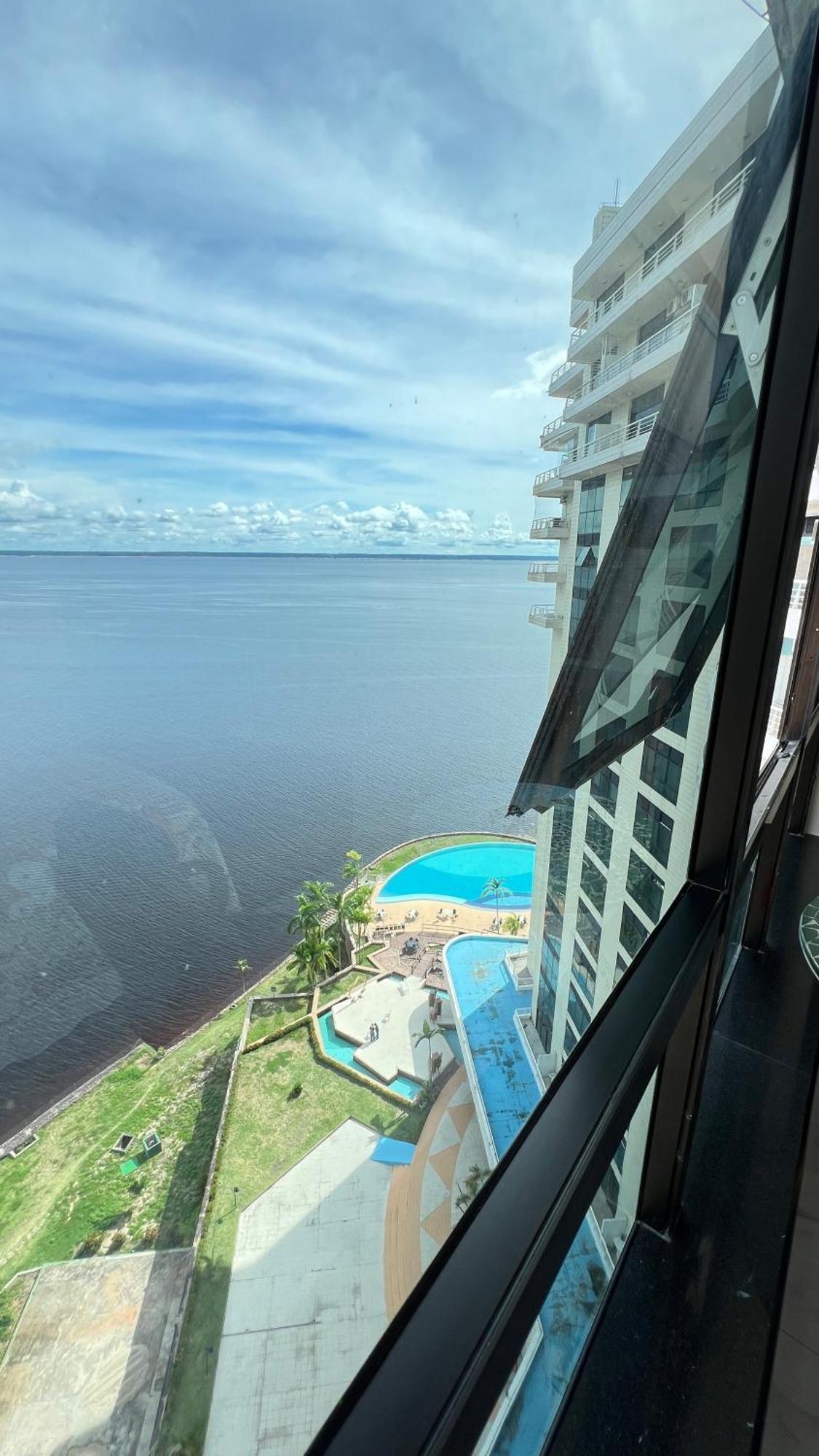 Flat No Condominio Do Edificio Tropical Executive E Residence Com Vista Para O Rio Manaus Kültér fotó